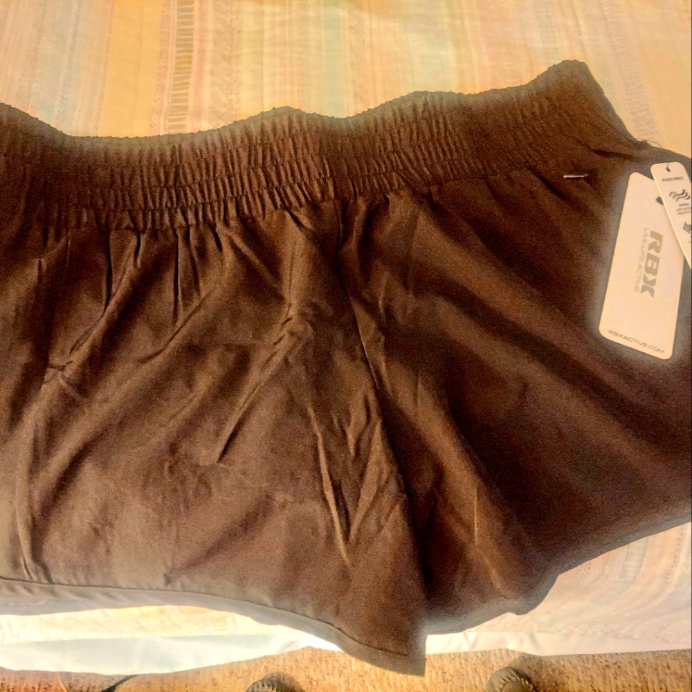 Ladies New active shorts  Black XL